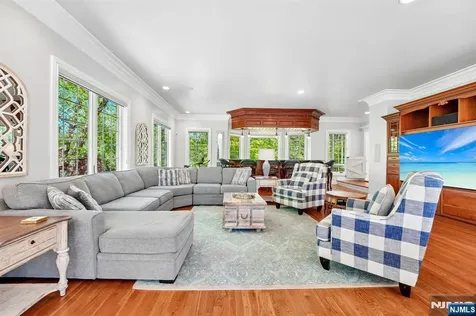 554 Hampton Hill Road Franklin Lakes NJ 07417
