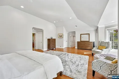 554 Hampton Hill Road Franklin Lakes NJ 07417