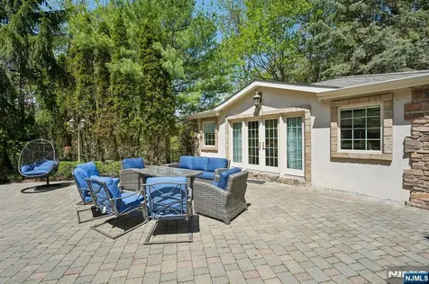 554 Hampton Hill Road Franklin Lakes NJ 07417