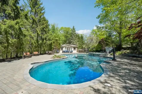 554 Hampton Hill Road Franklin Lakes NJ 07417