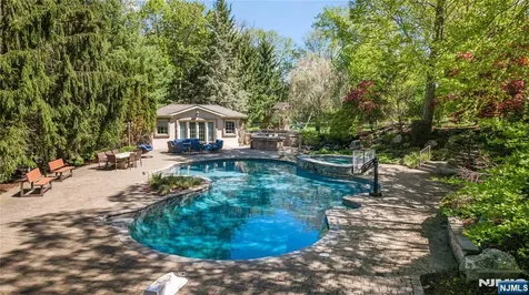 554 Hampton Hill Road Franklin Lakes NJ 07417