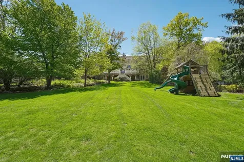 554 Hampton Hill Road Franklin Lakes NJ 07417