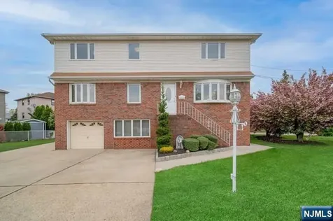 2 Millo Place Little Ferry NJ 07643