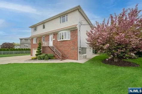 2 Millo Place Little Ferry NJ 07643
