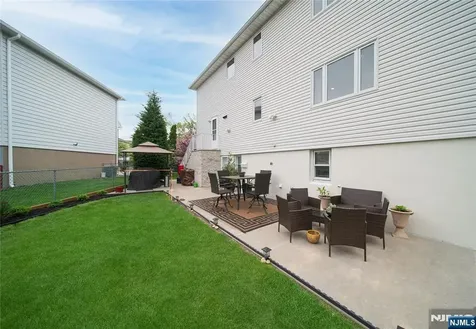 2 Millo Place Little Ferry NJ 07643