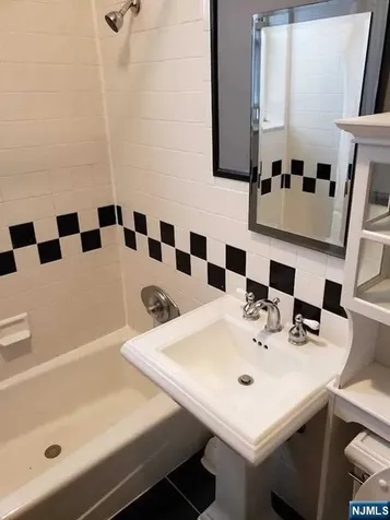 215 Orient Way Rutherford NJ 07070