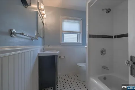 383 Park Avenue Rutherford NJ 07070