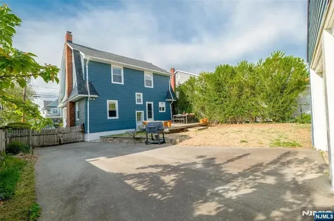 383 Park Avenue Rutherford NJ 07070