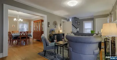 383 Park Avenue Rutherford NJ 07070