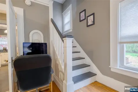 383 Park Avenue Rutherford NJ 07070