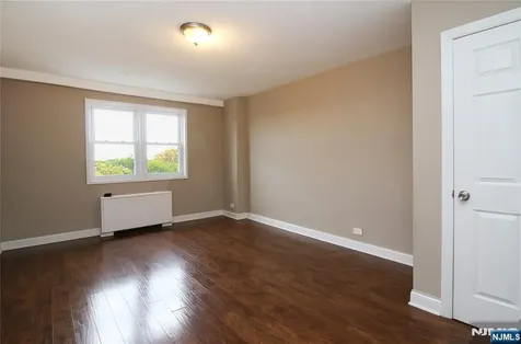 39 39th Street Paterson NJ 07514
