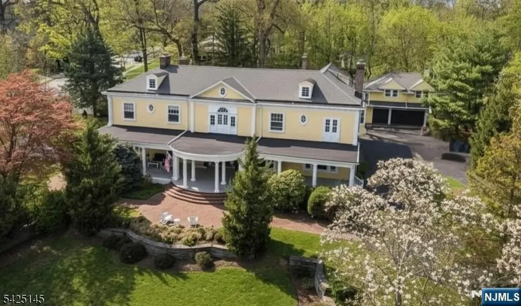 190 Ridgewood Avenue Glen Ridge NJ 07028