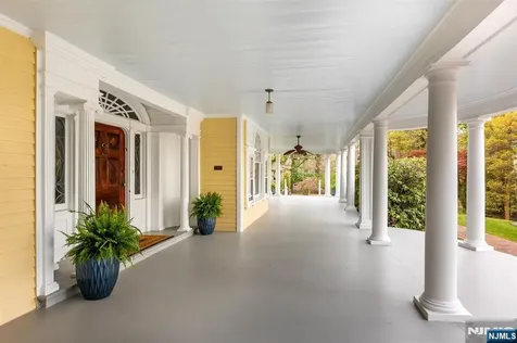 190 Ridgewood Avenue Glen Ridge NJ 07028