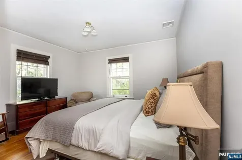 190 Ridgewood Avenue Glen Ridge NJ 07028