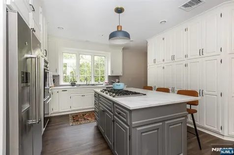 190 Ridgewood Avenue Glen Ridge NJ 07028