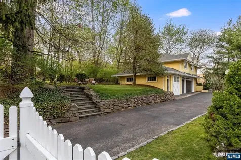190 Ridgewood Avenue Glen Ridge NJ 07028