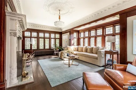 190 Ridgewood Avenue Glen Ridge NJ 07028