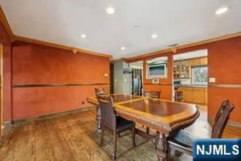 22 John Circle Norwood NJ 07648