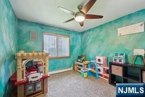 22 John Circle Norwood NJ 07648