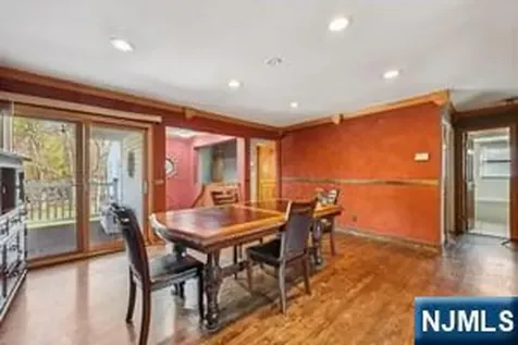 22 John Circle Norwood NJ 07648