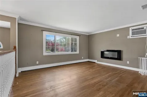 334 Pine Street Pompton Lakes NJ 07442