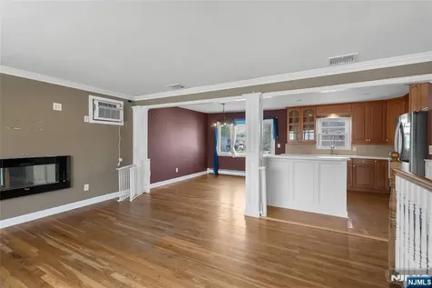 334 Pine Street Pompton Lakes NJ 07442