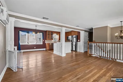 334 Pine Street Pompton Lakes NJ 07442