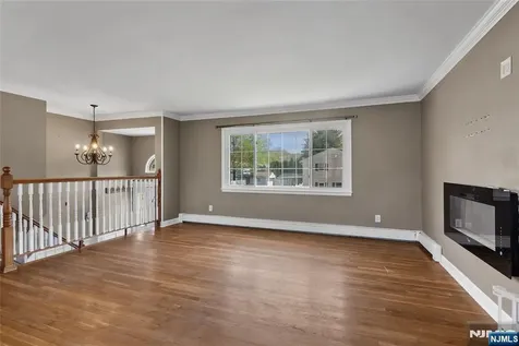 334 Pine Street Pompton Lakes NJ 07442