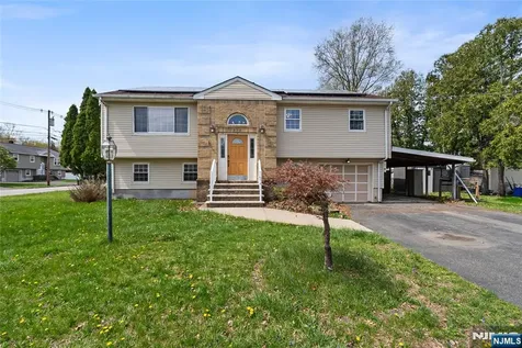 334 Pine Street Pompton Lakes NJ 07442