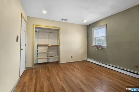 334 Pine Street Pompton Lakes NJ 07442