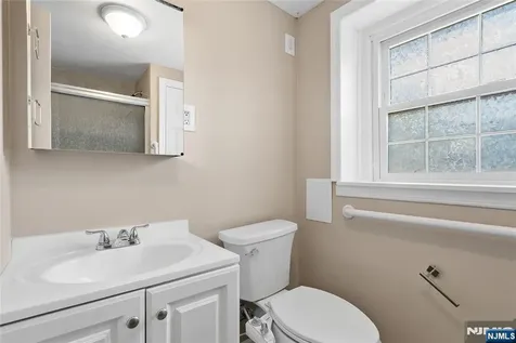334 Pine Street Pompton Lakes NJ 07442