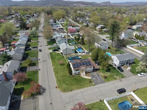 334 Pine Street Pompton Lakes NJ 07442