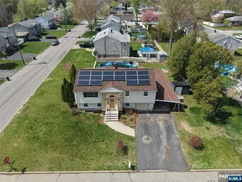 334 Pine Street Pompton Lakes NJ 07442