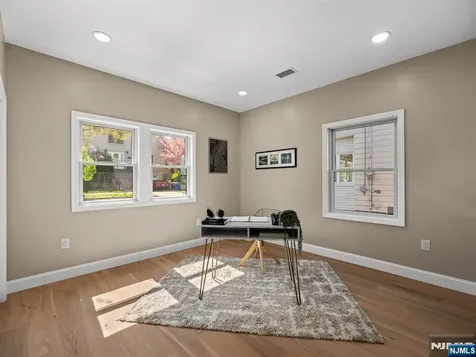 432 Jefferson Street Carlstadt NJ 07072