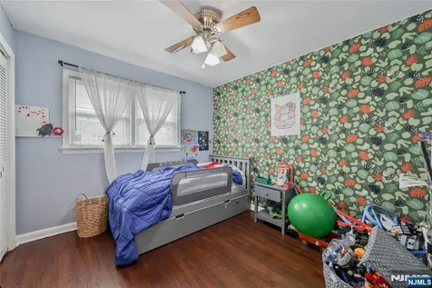 270 Glen Avenue Dumont NJ 07628