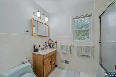 270 Glen Avenue Dumont NJ 07628