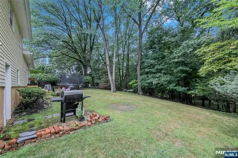 270 Glen Avenue Dumont NJ 07628