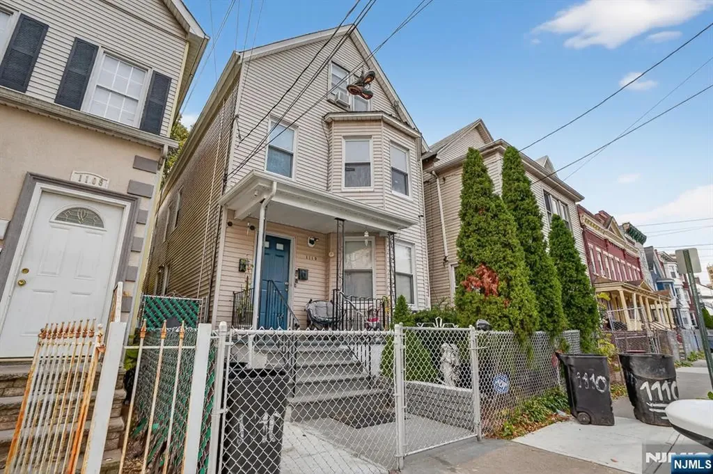 1110 Hampton Place Elizabeth NJ 07201