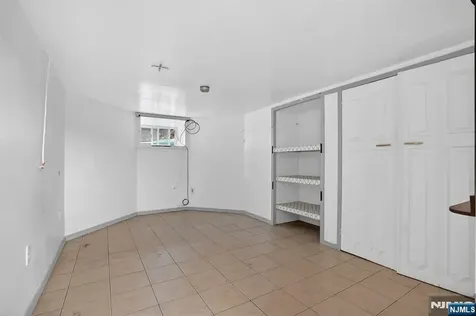 1110 Hampton Place Elizabeth NJ 07201