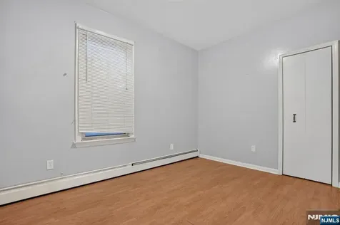 1110 Hampton Place Elizabeth NJ 07201