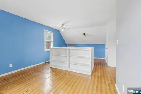 215 Henley Avenue New Milford NJ 07646