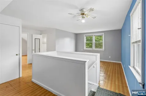 215 Henley Avenue New Milford NJ 07646