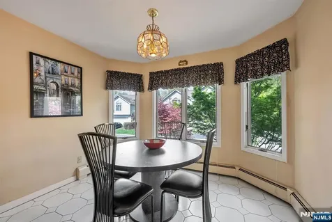 702 Holly Court Norwood NJ 07648