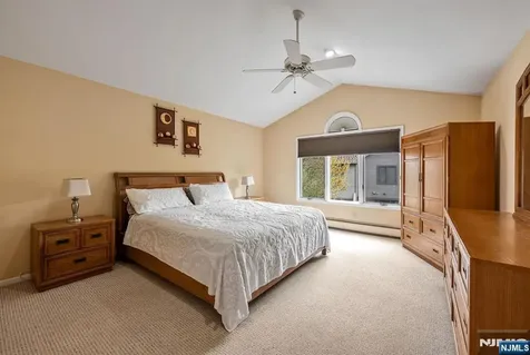 702 Holly Court Norwood NJ 07648