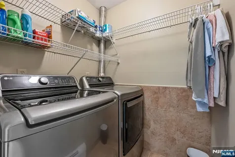 702 Holly Court Norwood NJ 07648