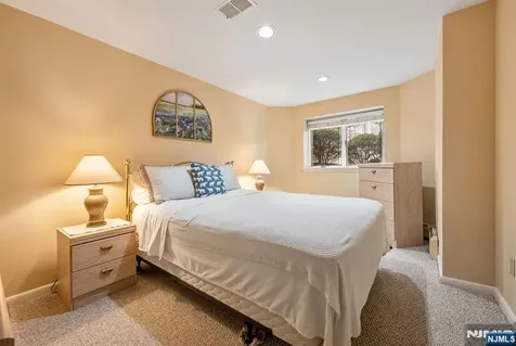 702 Holly Court Norwood NJ 07648