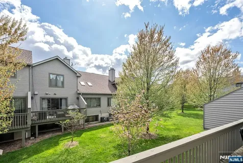 702 Holly Court Norwood NJ 07648