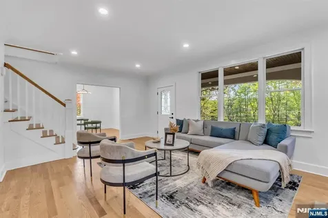 69 Broadway Park Ridge NJ 07656