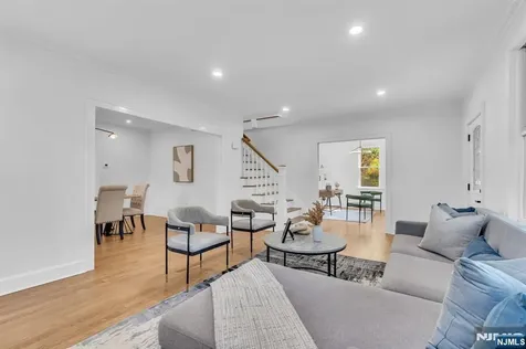 69 Broadway Park Ridge NJ 07656