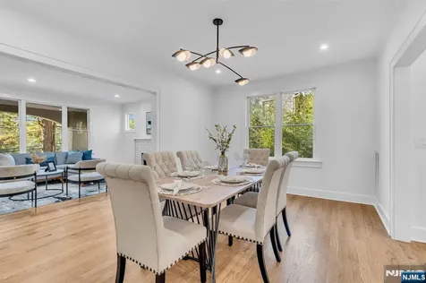 69 Broadway Park Ridge NJ 07656